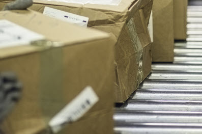 Detecting damage during inbound parcel receiving