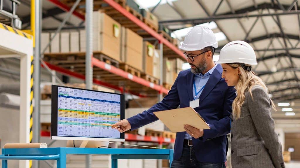 Harnessing Intelligent Data Capture in 3PL Warehouses 2 Data Capture in 3PL Warehouses 3